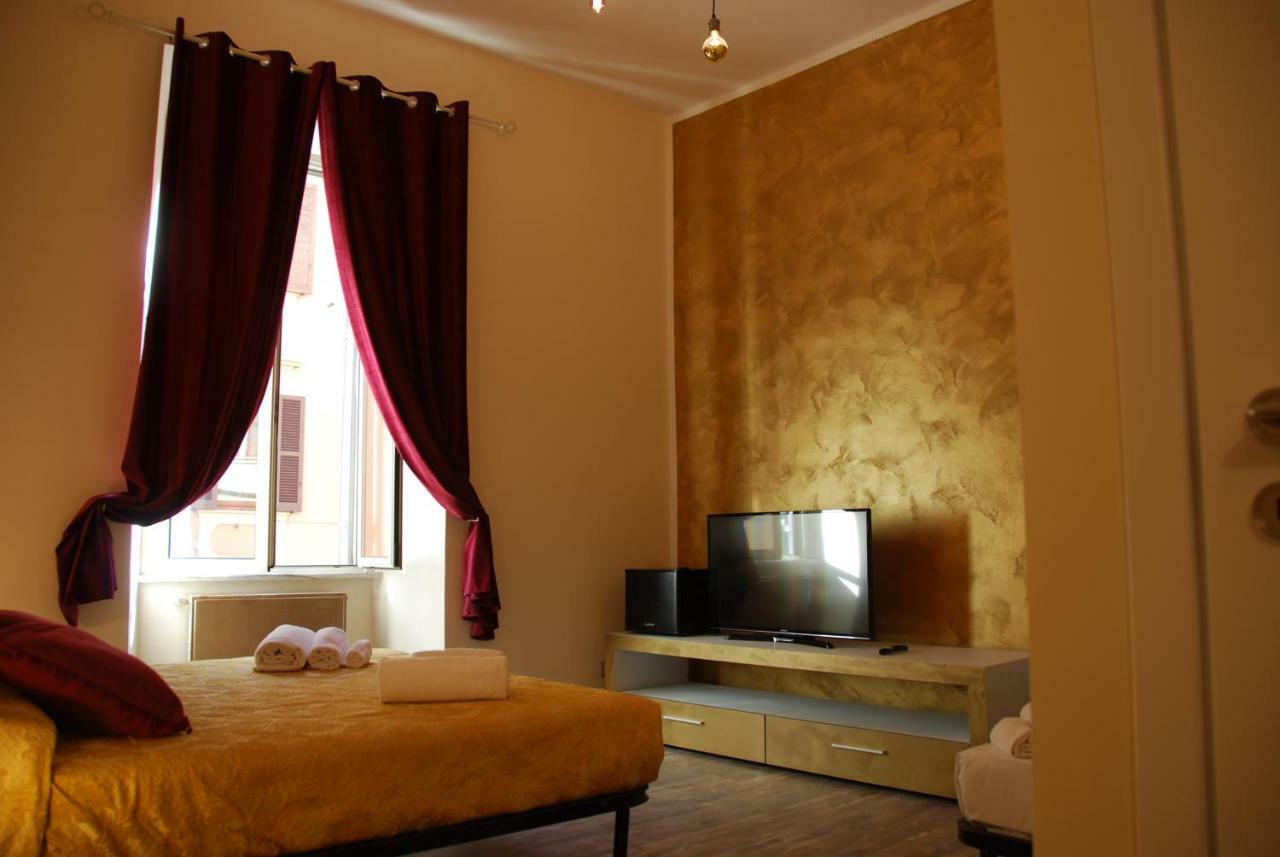 Secret Rhome Colosseum Art Rome Exterior photo